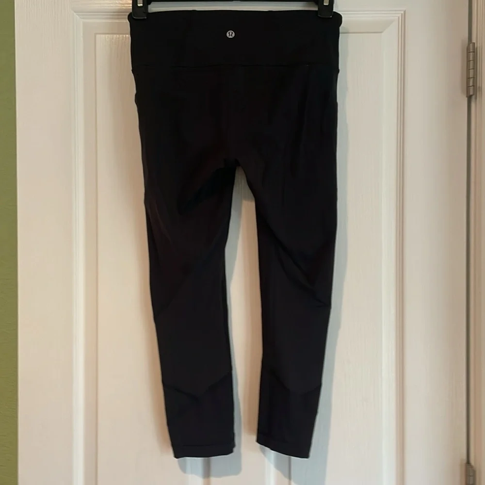 Lululemon athletica Black 6 - Picture 4 of 9